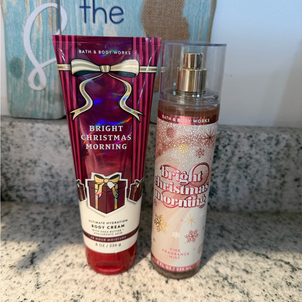 Bath & Body Works Bright Christmas Morning Body Cream & Fragrance Mist - Red